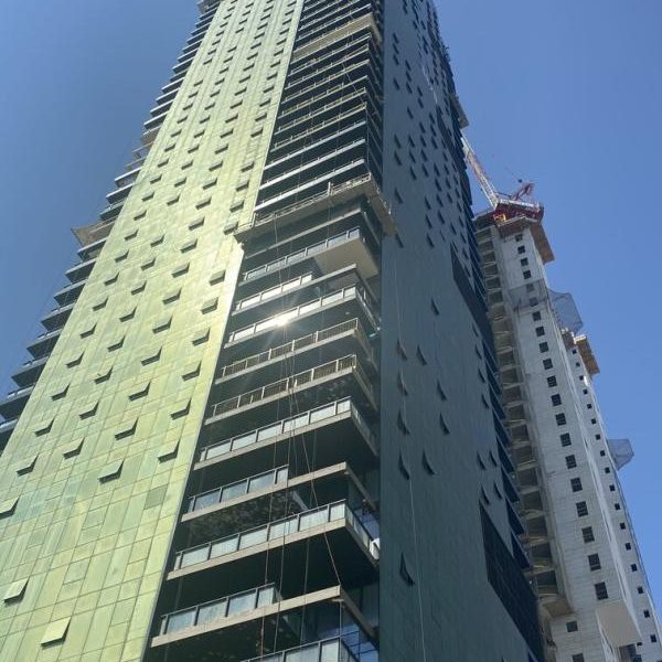 חיפוי אלומיניום 2 מ"מ Y BOX ,בת ים