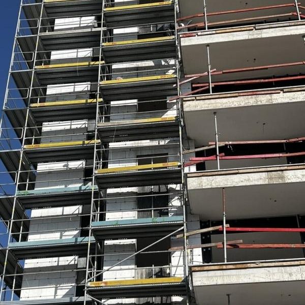 חיפוי אלומיניום 2 מ"מ בניין מגורים ,פתח תקווה