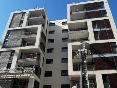 חיפוי אלומיניום 2 מ"מ בניין מגורים ,רמת גן