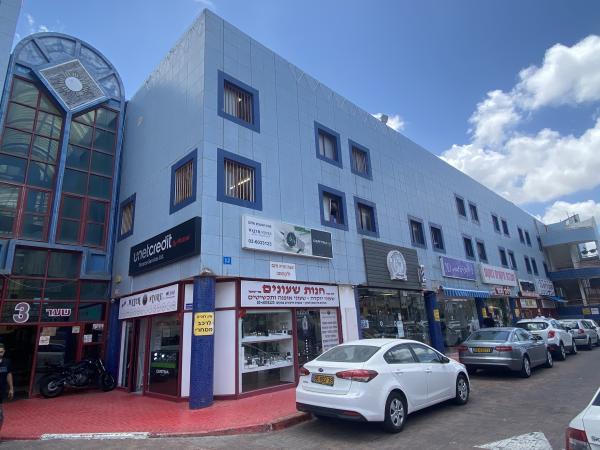 חיפוי אלומיניום 2 מ"מ קניון ערי החוף ,ראשון לציון