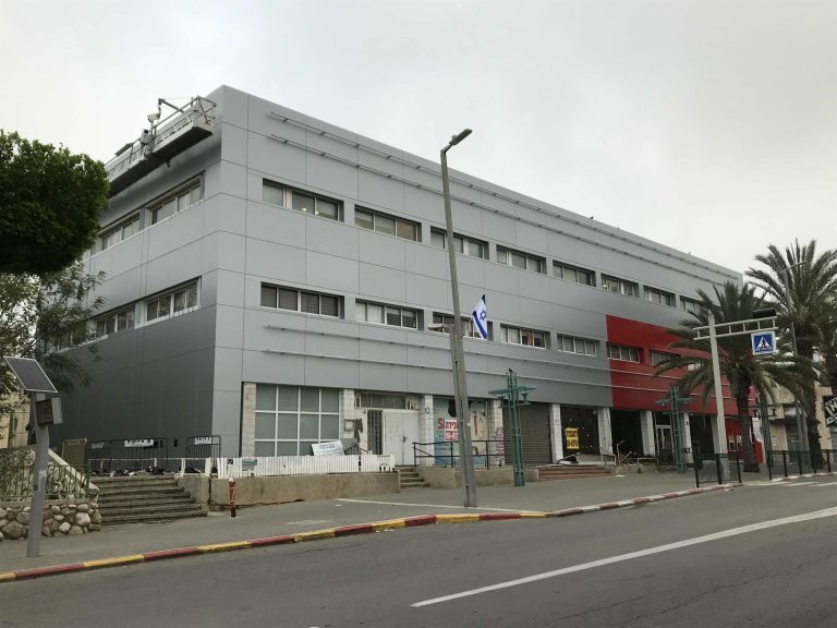 חיפוי אלוקובונד מרכז משרדים ,לב נתיבות